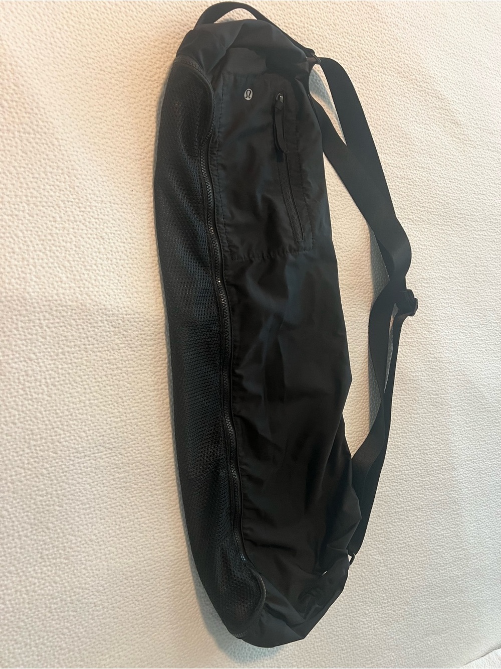 lululemon athletica Black Sling yoga mat Bag